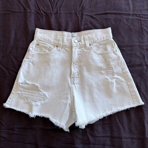 Urban Outfitters BDG High-Waisted White Denim Shorts / Size 27